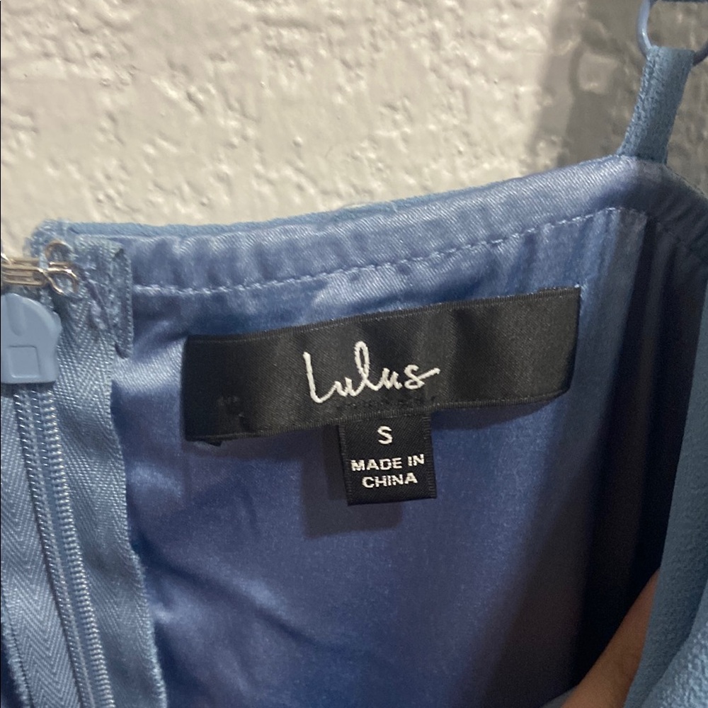 Lulu's Blue Pleated Maxi Dress Spaghetti Strap V-Neck - Picture 2 of 5